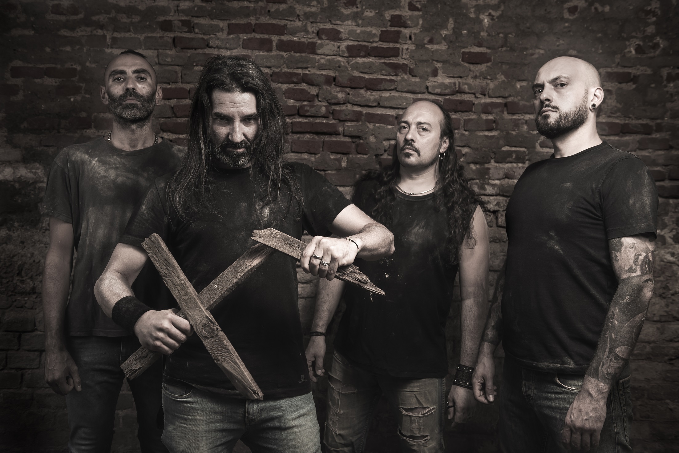 IRREVERENCE – il guitar playthrough di “Scapegoat”