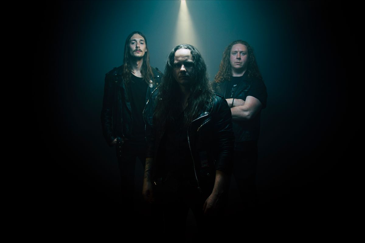 NEKROMANT – il trio heavy metal pubblica ‘The Woods’, il primo singolo tratto dal quarto album