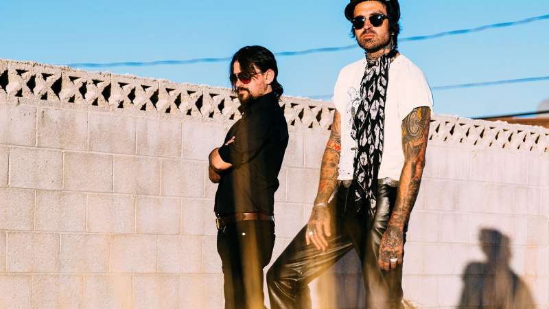 YELAWOLF & SHOOTER JENNINGS – presentano: “Sometimes Y”; nuovo Video “Make Me A Believer”
