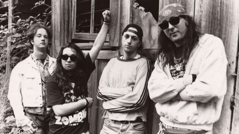 ‘NEGAZIONE – Collezione di Attimi’, storia di una delle più influenti band punk-thrash italiane